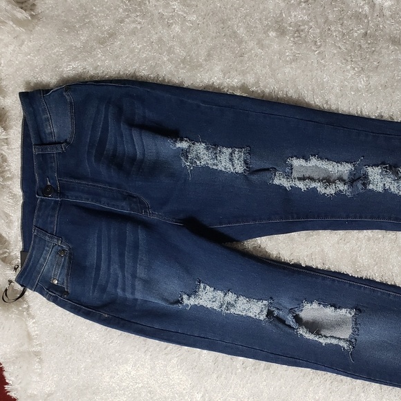 SALE!! NWT FASHION NOVA JEANS - Picture 4 of 7